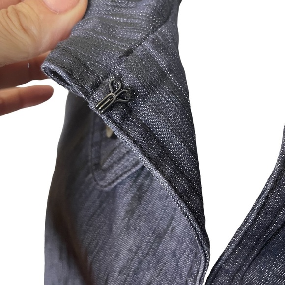 Retro Inspired Denim Jacket 💙 - Picture 9 of 11